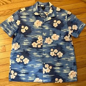 J.Crew men’s floral Hawaiian Seacoast Size Large Button Down